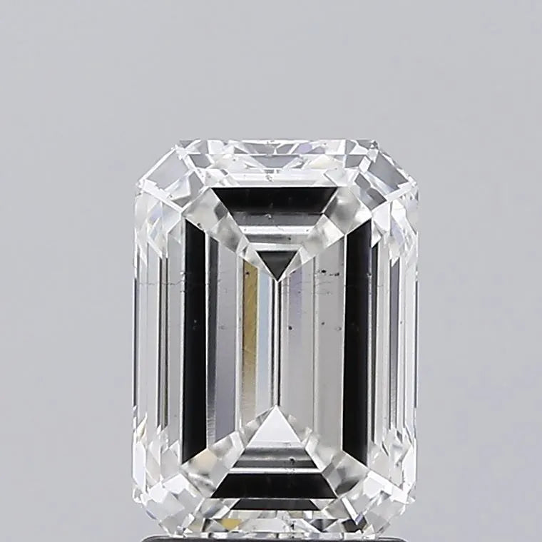 2.15ct Emerald Lab Grown Diamond (Colour F, Clarity SI1, IGI Certified)