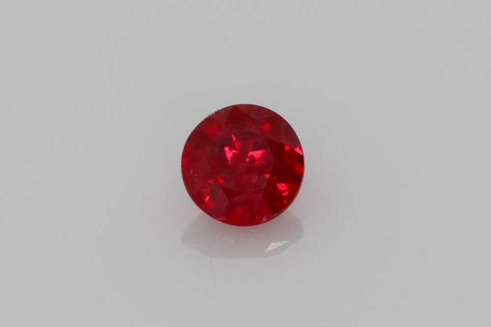 0.18ct Round Natural Ruby (Colour Red, Clarity Eye Clean, Cut Faceted)