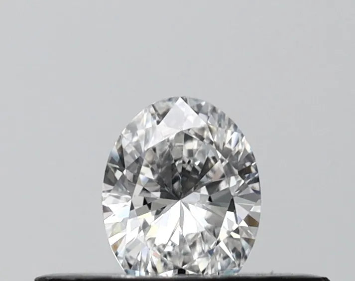 0.20ct Oval Lab Grown Diamond (Colour D, Clarity VVS2, IGI Certified)