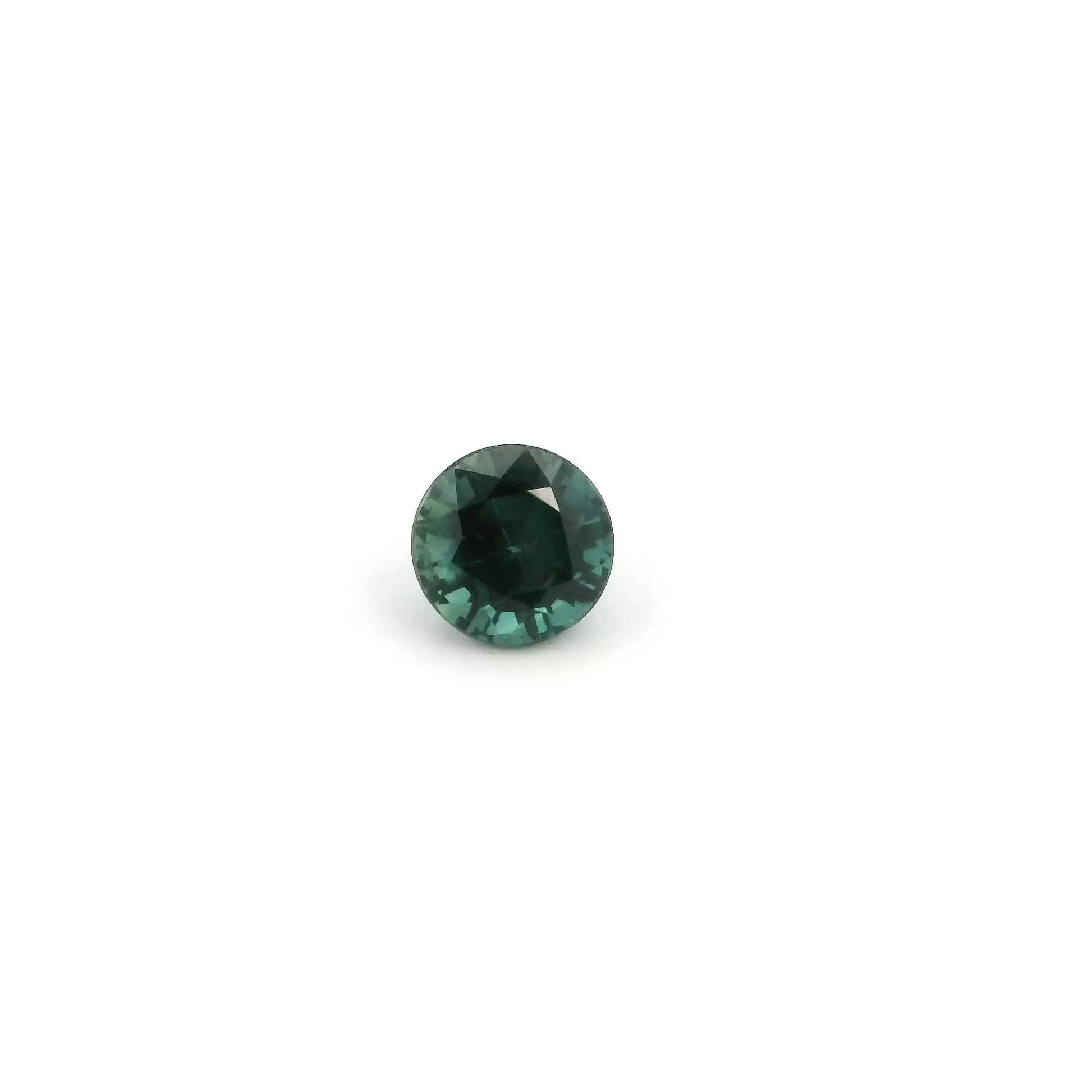 0.57ct Round Natural Sapphire (Colour Blue, Clarity Slightly Included, Cut Faceted)