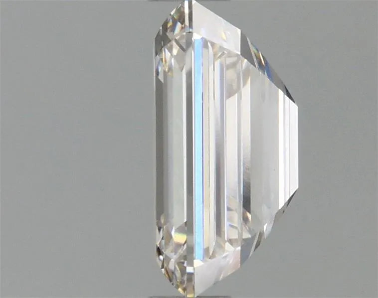 1.28ct Emerald Lab Grown Diamond (Colour G, Clarity VS2, IGI Certified)