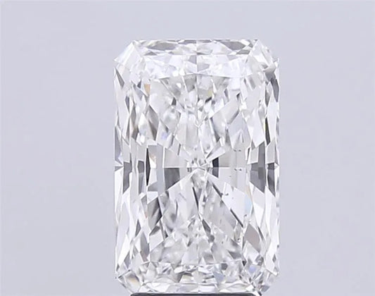4.04ct Radiant Lab Grown Diamond (Colour F, Clarity VVS2, IGI Certified)