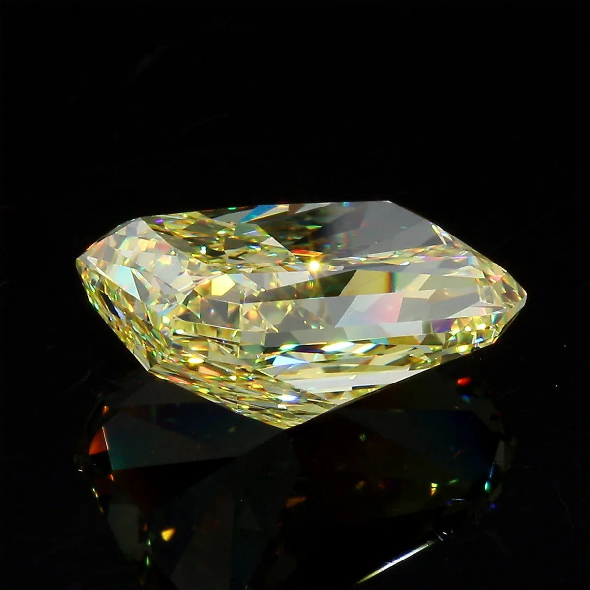 9.69ct Radiant Natural Diamond (Colour Fancy Vivid Yellow, Clarity VVS1, GIA Certified)