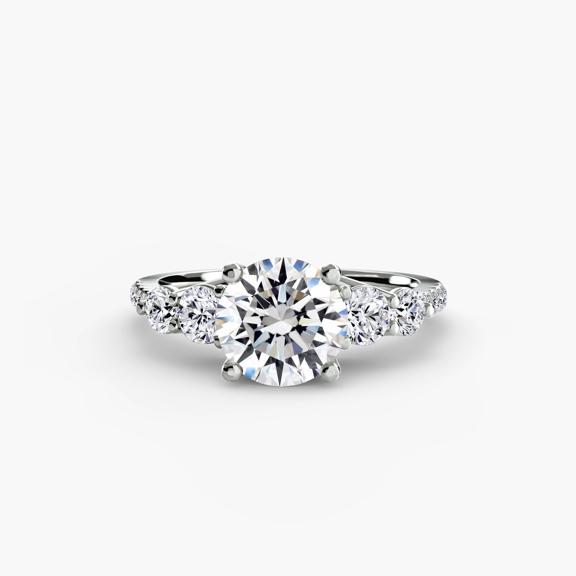 Pierścionek zaręczynowy Five Stone Ring with Pavé Band – pięć kamieni i obrączka pavé, szerokość 2,0 mm